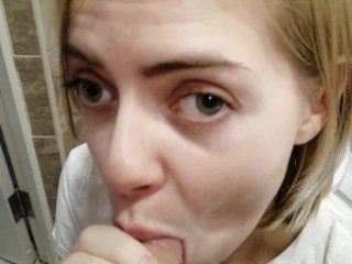Blowjob to service master for fixing washing machine.He took_his big tool deep in my throat!