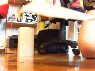Hardcore pee suffering on the floor do you want to drink all? video thumbnail