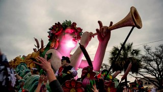 Eu quero suas contas! Bourbon Street Sex for Mardi Gras - Áudio erótico do jardim da Eve