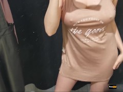 Сексуальные большие сиськи, скинула обнаженку из примерочной - Screenshot 10 of 16 - Boobs