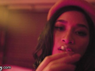 Girlsway Avery Black Gets The 69 Of Her Life While Stealing A House