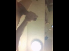 鏡に写って2倍のちんちんオナニーっ - Screenshot 4 of 16 - Bathroom