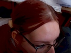 ОТСОСАЛА ПОД ПАРТОЙ ПРИ УЧИЛКЕ НА УРОКЕ! СЛИВ! 15/16