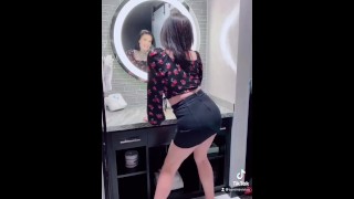 Bring That Ass Over Here see my onlyfans vegasroietreine 