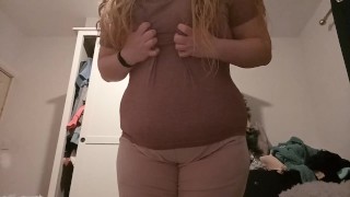 TEEN BBW Stripping And Flaunting Her Body