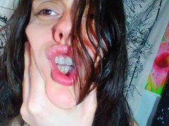 Video Do you Wanna Squish the Cute Pink Wet Lips on my Face or Squeeze Labia Count Lip Pussy Hot Slut Hole