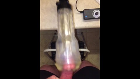  Clear Fleshlight adapted to my Hismith Sex Machine pleasured my cock. Slo-Mo Cumshot Ropes included