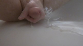 Кончил в воду