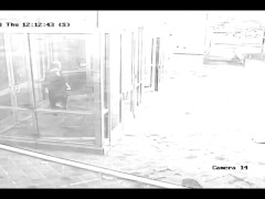Locked Outside! - Screenshot 10 of 16 - Public