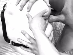 Жену трахает любовник муж смотрит и разрабатывает ей попку