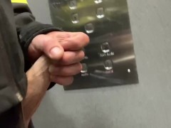 Construction worker caught jerking in elevator - Screenshot 9 of 16 - Mastirbating