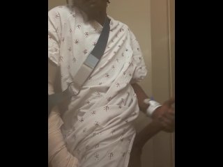 Hospitalized Hershey Cage play wit it#brokenarm