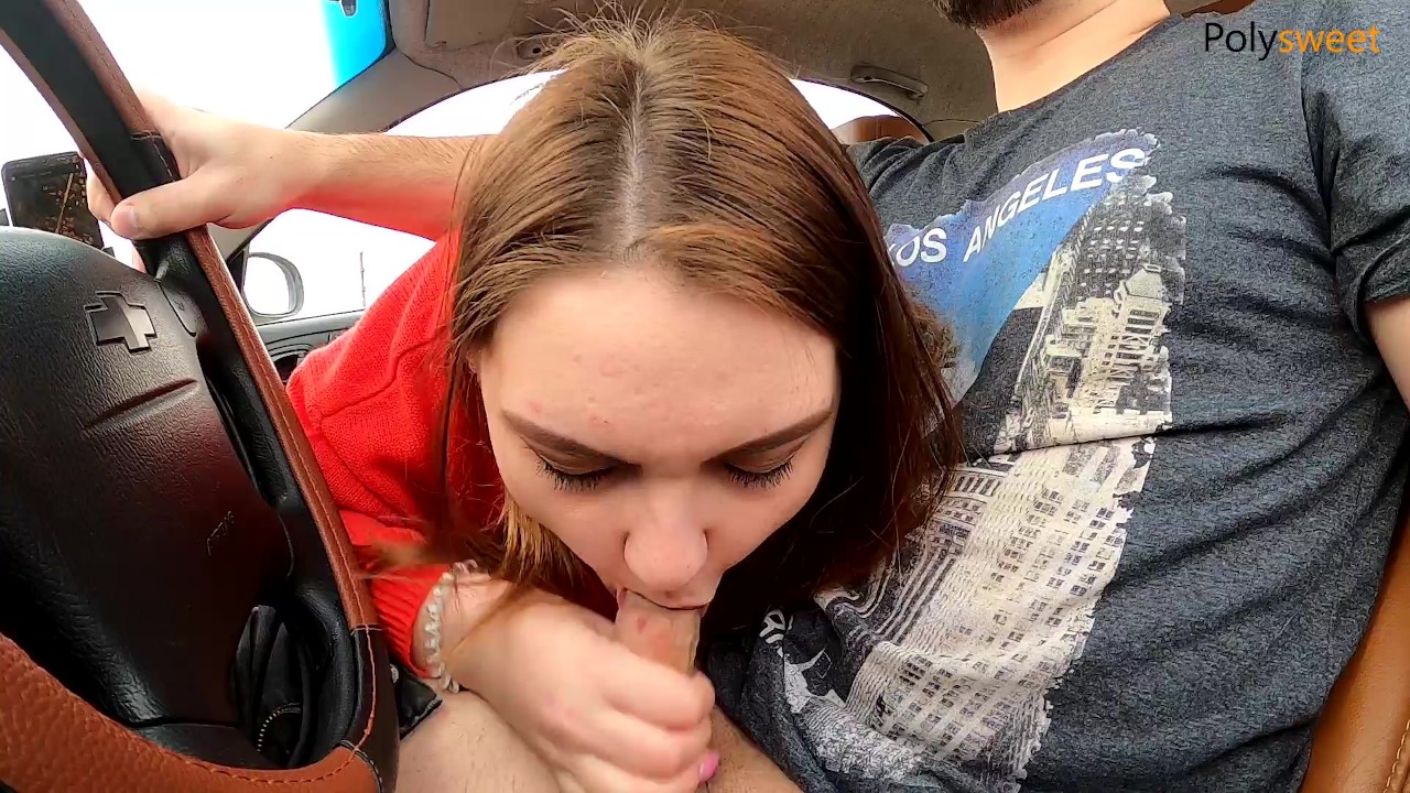 ドライブ中フェラ 運転中のフェラ!通行人が女の子を見たとき - Pornhub.com