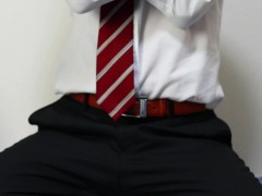 スーツのまま透明オナホで気持ちよく喘ぐ日本人男性のオナニー - Screenshot 1 of 16 - Masturbation