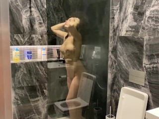 Jenifer Jane and an Interesting Shower