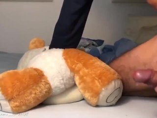 ME FOLLO EL PELCHE Y LO LLENO DE LECHE