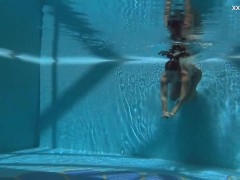 Puzan Bruhova sexy underwater submerged  - Screenshot 7 of 16 - Tight Pussy