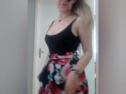 Preview 1 of Just a girl on a skirt show - Try on