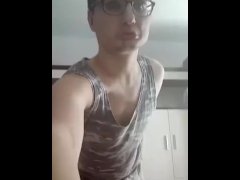 Вонек - трясохуй-ебатель воздуха - Screenshot 1 of 16 - Cuckold