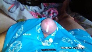 Trianon cumshot #037