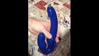 Хотелось бы, чтобы мой вибрирующий фаллоимитатор без страпона Revolver II получил какое-то применение