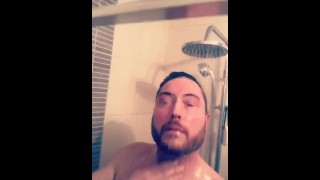 Fun in shower 