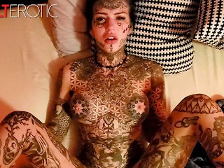 Beleza Tatuada Amber Luke Anseia Por Um Pau Grande
