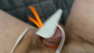 Electro tortura mi pequeño pene hilado sin valor durante horas