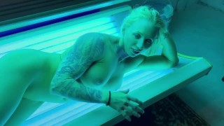 Hot Muscular Sluts Get A Cumshot Facial Point Of View And Masturbate While Tanning
