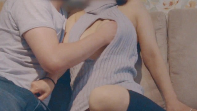 [個人撮影]美人妻の性長記録　童貞を〇スセーターで大量のハメ潮の変態妻