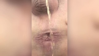 PISSEN AUF ARSCHLOCH EXTREME NAHAUFNAHME