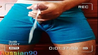 Горячий Парень Громко Стонет и Грязные Разговоры Во Время Мастурбации И Кончает T- Мужской Оргазм