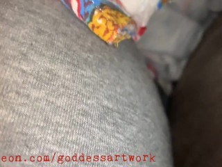给你一个臭屁