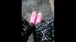 Скрипучая игра в обувь