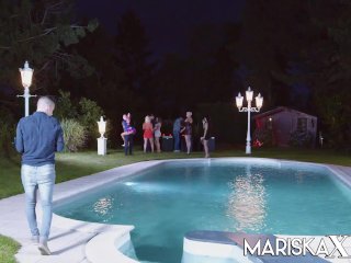 MARISKAX Big tit babe Nelly Kent ass fucked at a party screenshot number 0