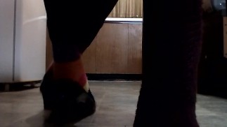 Скрипучие черные клинья 3