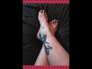 Solo Foot Fetish Adoração Compilação // Tatuagens // Pés // Tornozelos // Recém-Pintados