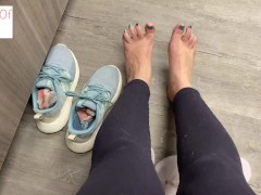 after gym tired feet removing shoes and socks - glimpseofme