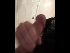 Jacking off in my friends bathroom while his mom is home