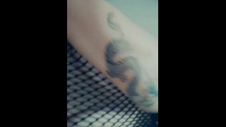 E-slut loves to tease 🤫