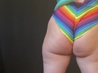 cute tummy, small tits, big ass, house music