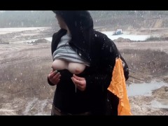I am never cold and I love to undress in the snow