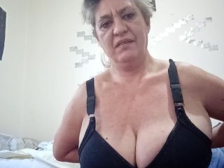 solitaire, mature, solo female, latina