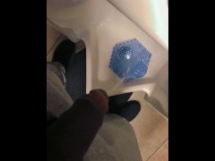 A good ole piss session after a good workout