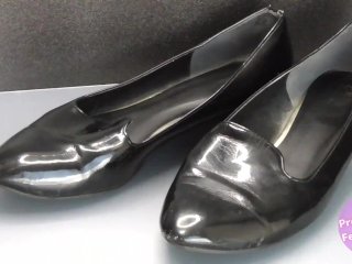Shoe fetishism 靴フェチ　黒いパンプスにぶっかける