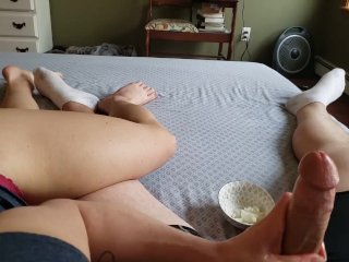 Lazy Afternoon Handjob with aCouple of Amateurs