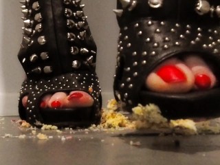 Cup Cake Food Crush with Spikey High Heels