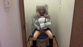 Go To The Restroom With The Doll