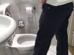 Pissing - Screenshot 11 of 16 - Piss