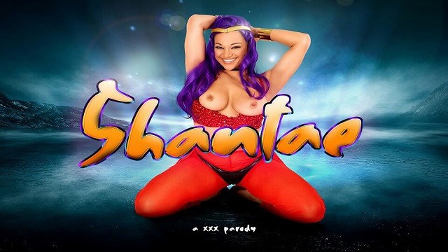 Фигуристая латиноамериканка Мона Азар в роли SHANTAE трахается с тобой в VR порно пародии